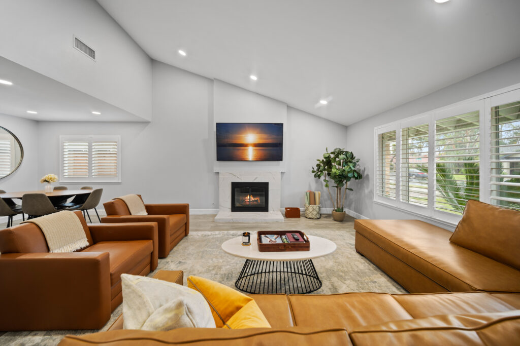 Modern Orange County detox center interior with warm leather furniture, open layout, and calming decor for alcohol and drug detox treatment.
